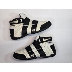 Nike Zoom LeBron 20-5-5 PE Promo Sample 5.5Y Player Exclusive